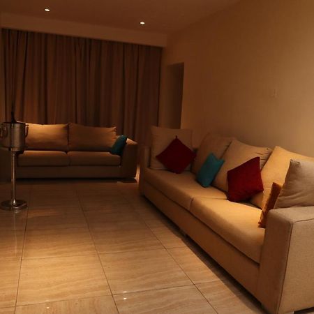 Monty Suites Calabar Extérieur photo