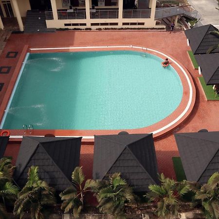 Monty Suites Calabar Extérieur photo