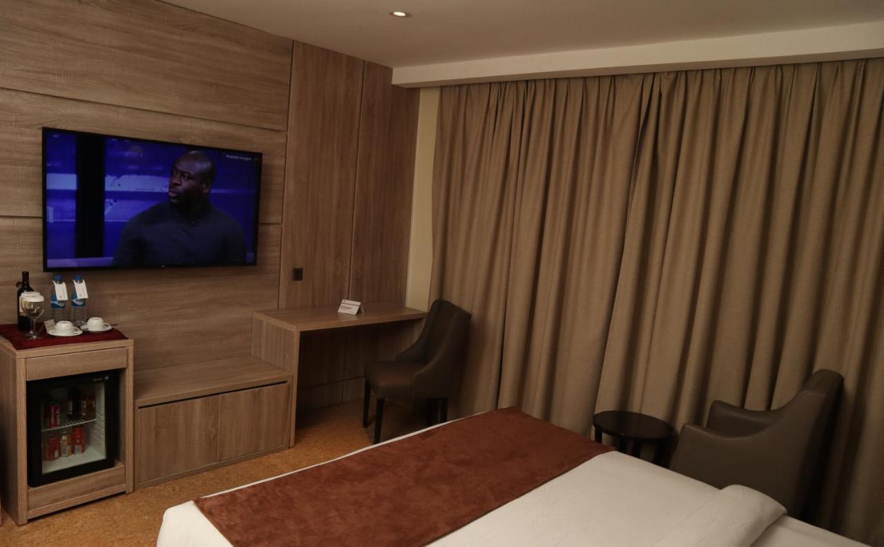Monty Suites Calabar Extérieur photo